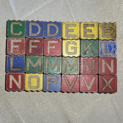 Lot of 24 Wood Alphabet Number Picture Children's Building Blocks Interlocking