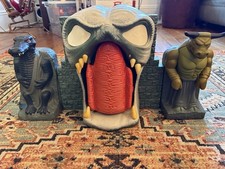 Mumm-Ra’s Tomb Fortress + Bonus Figures - Thundercats LJN - Missing Lizard Tail