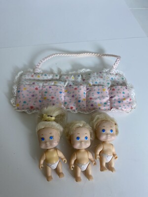Vintage Tyco Quints Puppen X3 mit Schlafsack
