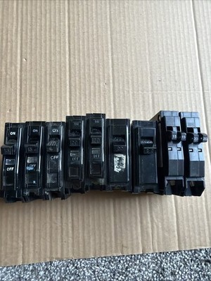 Circuit Breaker Assortment. Overstock. 15 And 20 Amp. As Pictured. 
