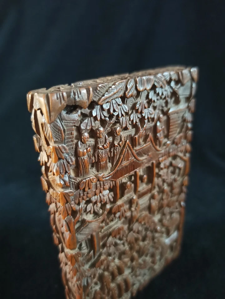 19th Century Chinese Hand Carved Card case - Image 3 of 4