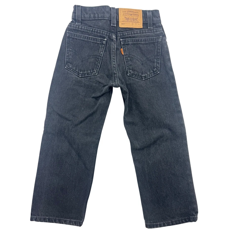 Jeans vaqueros negros vintage Levi's Kids 550 calce relajado lengüeta naranja envejecida Foto 2 de 4