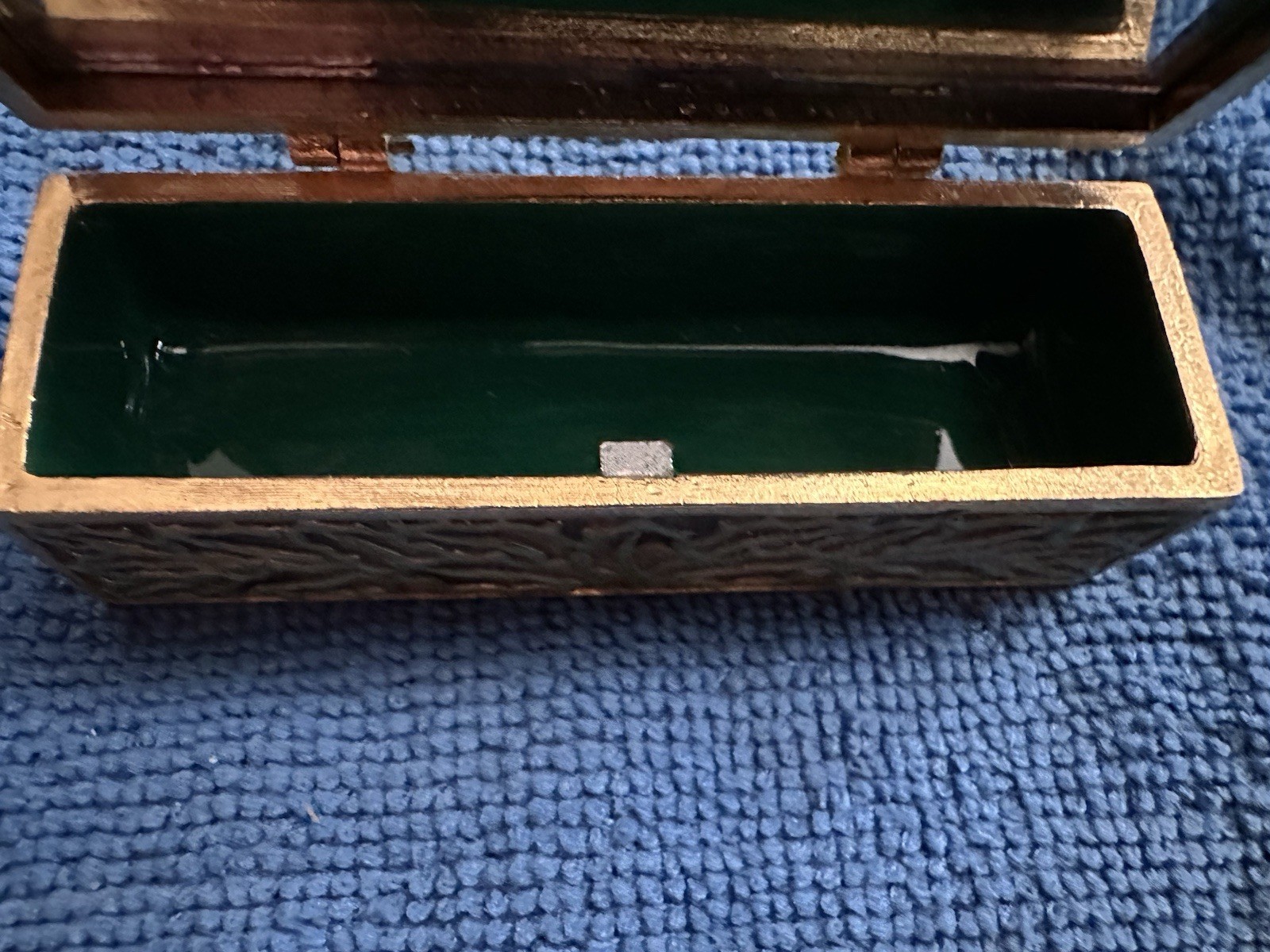 Picture 2 of 5