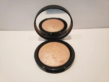 Mally ~ Glowing Goddess Luminizer ~ Rosy Glow ~ NWOB MUST HAVE!!! 