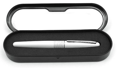 Pilot Metropolitan MR2 Animal Matte Silver Python Fountain Pen | Medium Nib - Picture 3 of 4