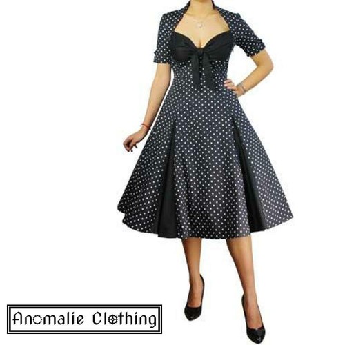 Chic Star Black and White Retro Polka 