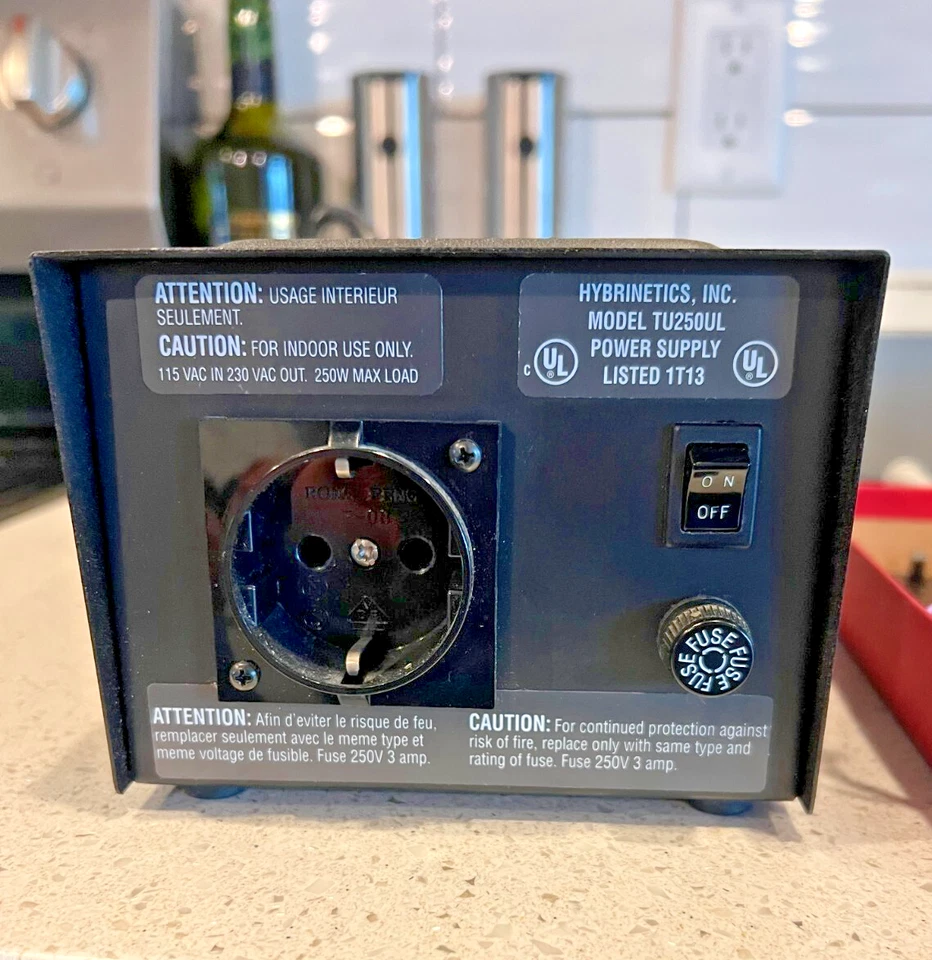 Fleischman digital Central Control Unit Bundle 6800, 6806, 6810, 6812 ,6820 - Image 2 of 4