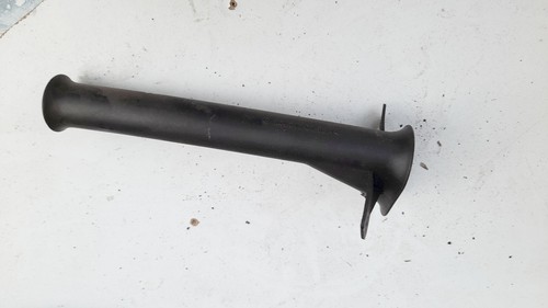 Mercedes W124 Führung für Tachowelle 1245460185 oberhalb der Lenksäule