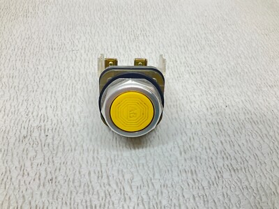 Allen Bradley 800T-A Yellow Momentary Push Button Ser. T 800TA 800T (TB)