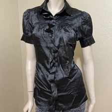 Women’s Black Polyester Casual Classic Button Up Short Sleeve Size M Top Blouse