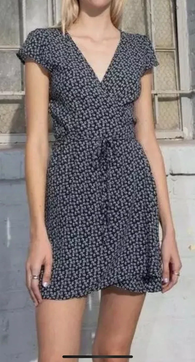 BRANDY MELVILLE Blue Robbie Wrap Dress Navy Blue White Flowers Size One Size