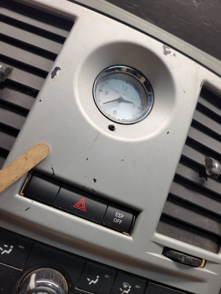 Dodge Grand Caravan 2008-2010 radio bisel control climático calefacción aire acondicionado H1409 Foto 3 de 4