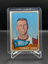 1965 TOPPS!  TOMMY JOHN!  CHICAGO WHITE SOX!  #208   EX+