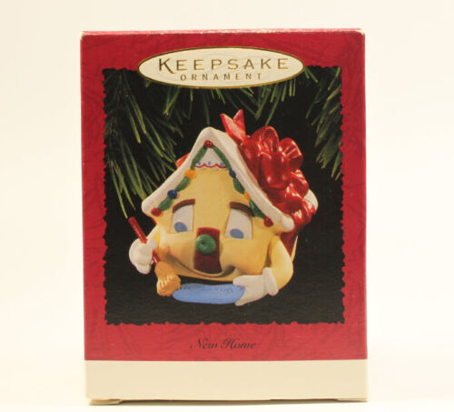 New Home 1995 Welcome To Our New Home For Christmas Hallmark Ornament - Picture 1 of 8