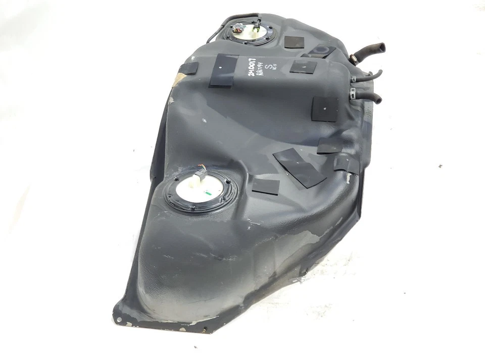 Tanque de combustible X 5,6 L V8 AWD One Ding 250601ma0a OEM 2011 2012 2013 Infiniti M56 Foto 2 de 4