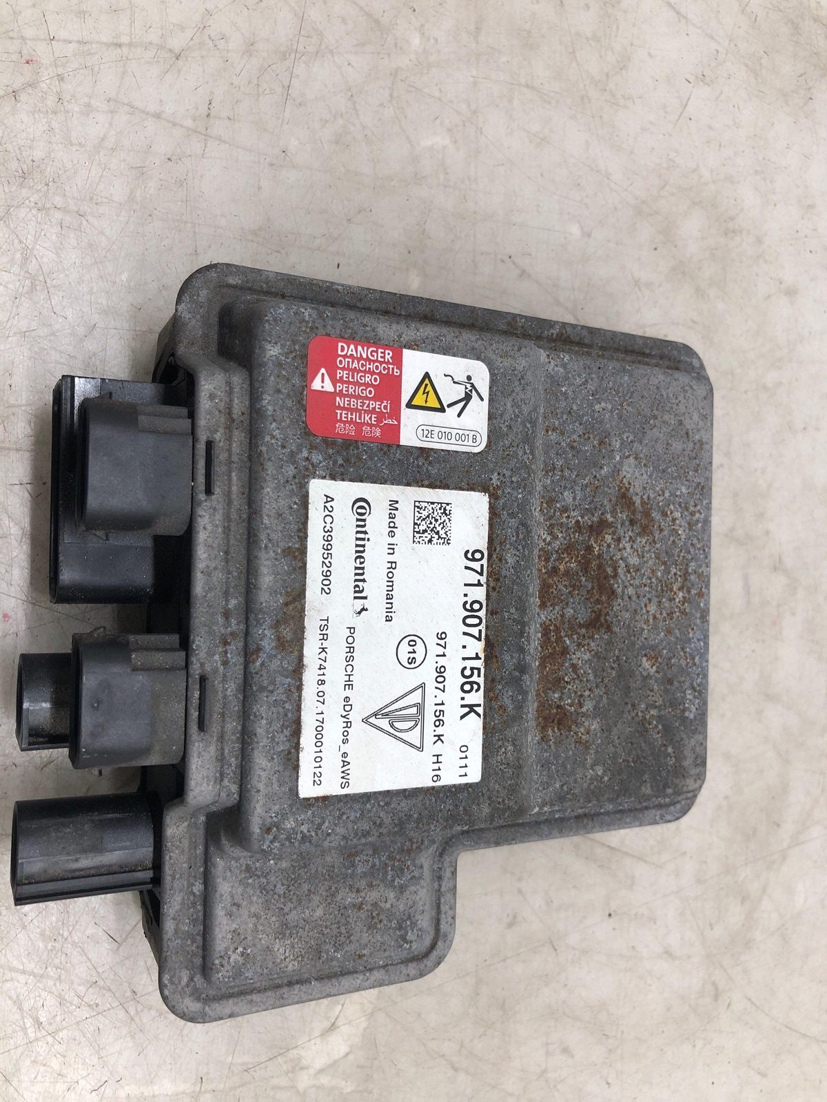 2016-2020 BENTLEY BENTAYGA ACTIVE ROLL STABILIZATION CONTROL MODULE 971907156K