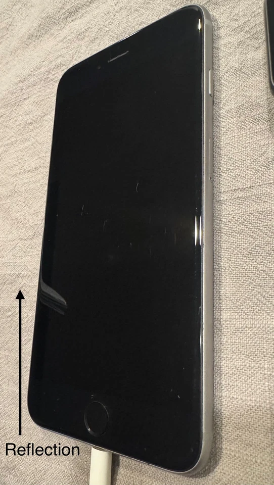 Apple 6S Plus 64GB iPhone cinza espacial com acessórios desbloqueados em excelente estado usado 81% B/H  - Imagem 3 de 4