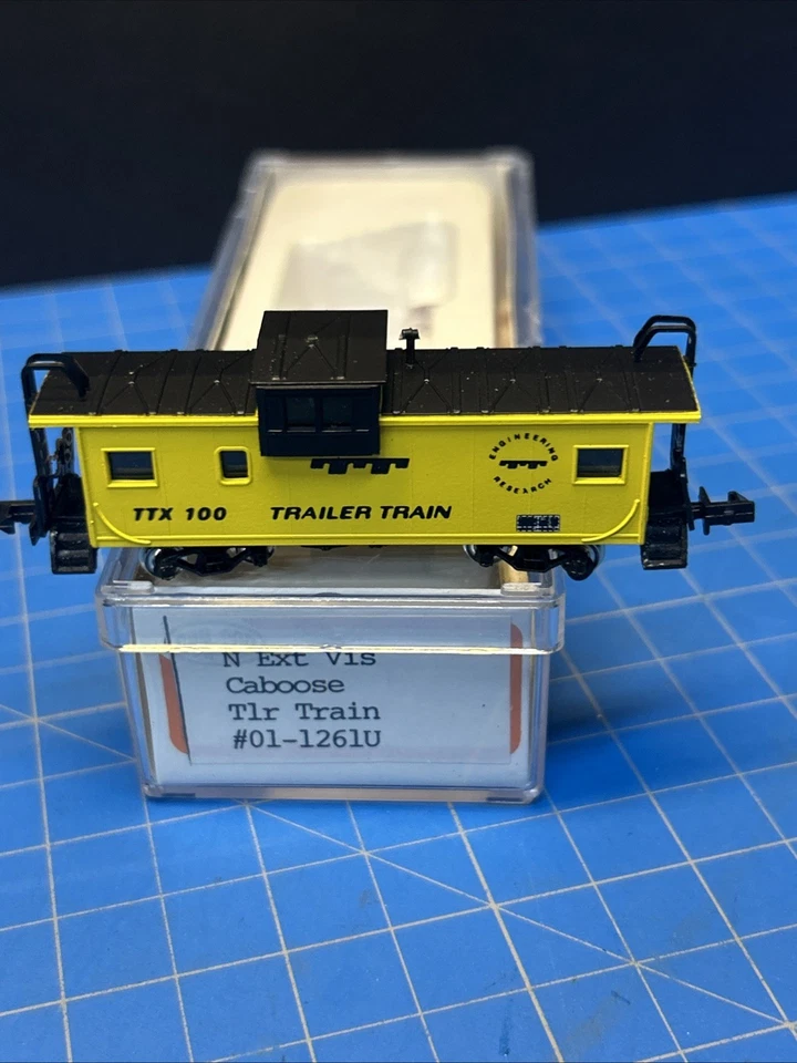 Con-Cor 1261U Trailer Train Extended Vision Caboose TTX 100 N Scale - Image 4 of 4