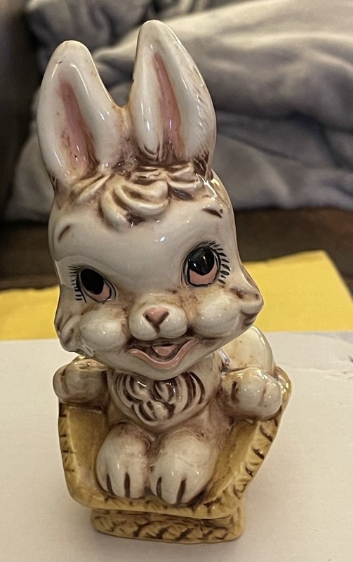 Vintage 6” Ceramic Bunny Rabbit With Big Hand-Painted Eyes & Eyelashes ~SO CUTE!