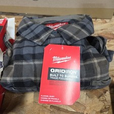 Milwaukee Men's Large Gray Plaid GRIDIRON Flannel Shirt