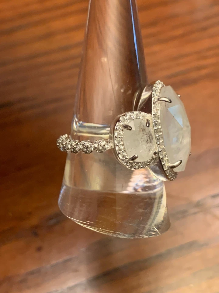 Anillo Bomb Party Talla 8 Resort Wear RG65679 The Devina Anillo Cuarzo Blanco Plata Foto 3 de 4