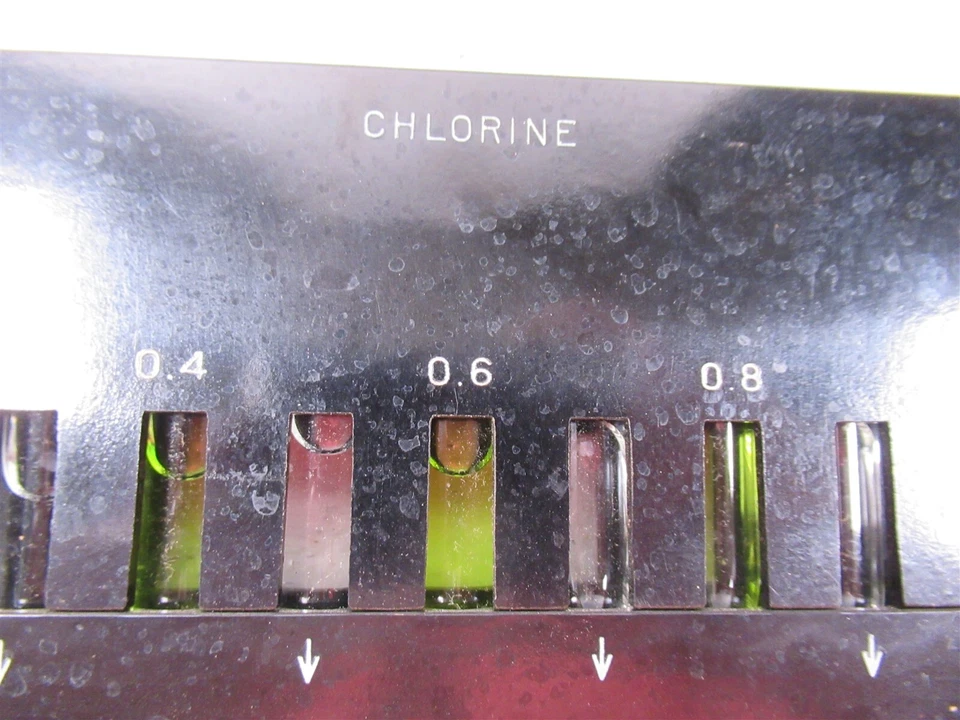 W.A. Taylor & Company Kit Comparador de Diapositivas Indicador de Cloro Largo Alcance De Colección Foto 3 de 4