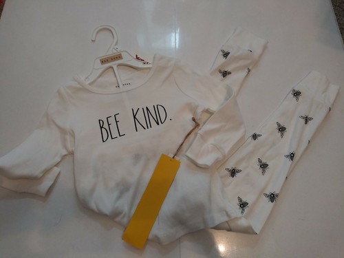 Rae Dunn Girls Size 6X Be Kind White Pajama Set With Leggings Honey Bees - Picture 10 of 11