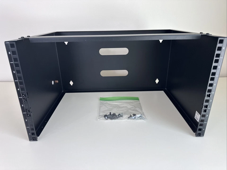 StarTech.com 6U Wall Mount Network Rack - 14 Inch Deep (Low Profile) - Image 2 of 4