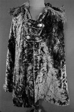 RARE VICTORIAN BLACK SILK PLUSH VELVET HEAVY CAPE MONKEY HAIR TRIM SIZE MEDIUM