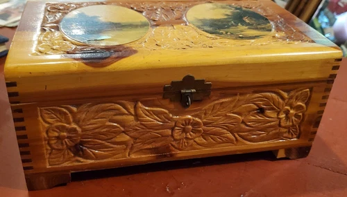 Vintage Carved Wood Cedar Mirrored Jewelry Box Chest Storage With Scenic View 
