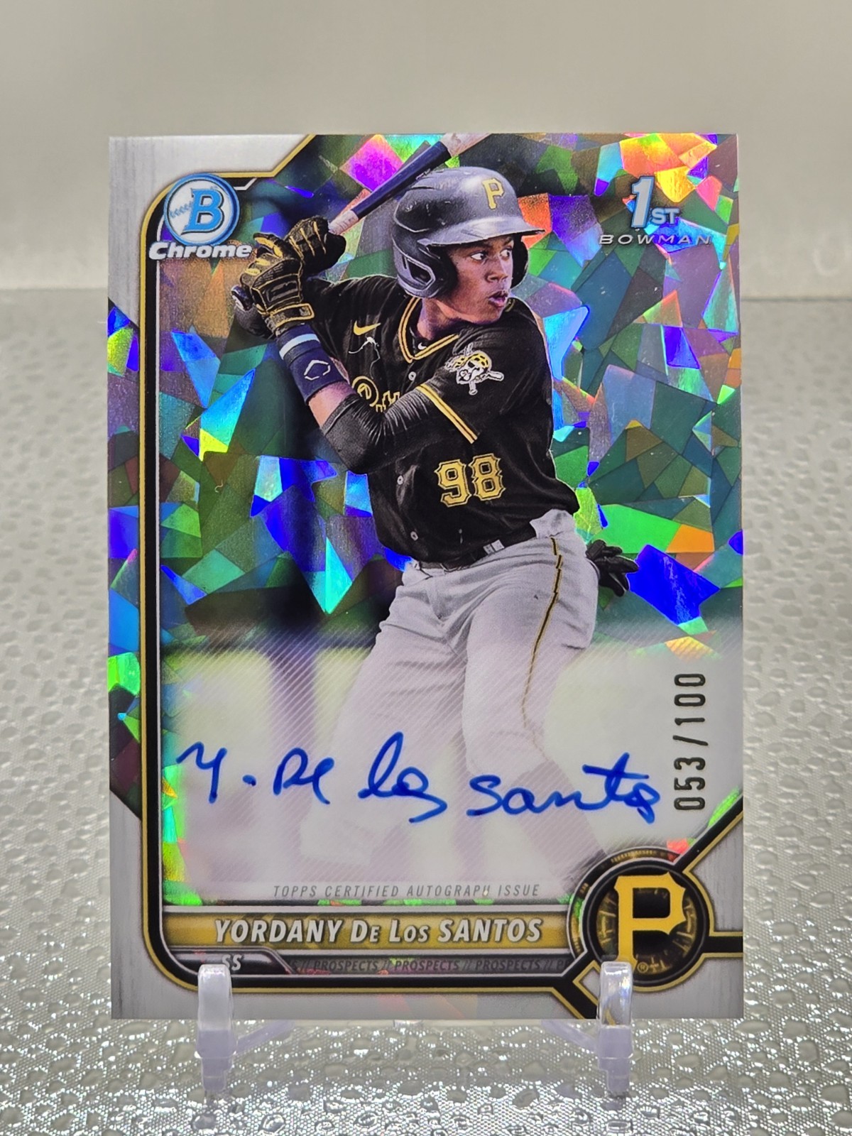 Yordany De Los Santos #53/100 SP 2022 Bowman Chrome 1st Atomic Refractor Auto