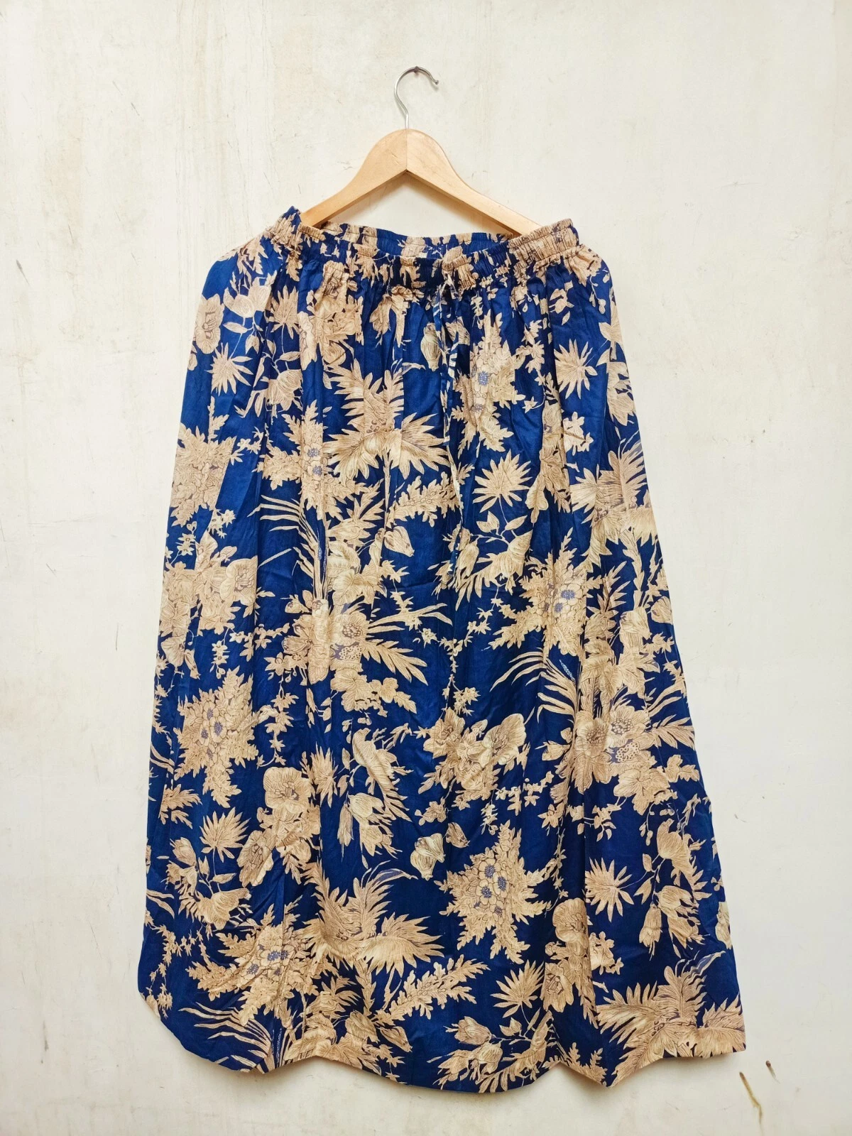 Indian Navy Blue Floral Skirt Cotton Skirt, Long Skirt, Free Size Beachwear AU
