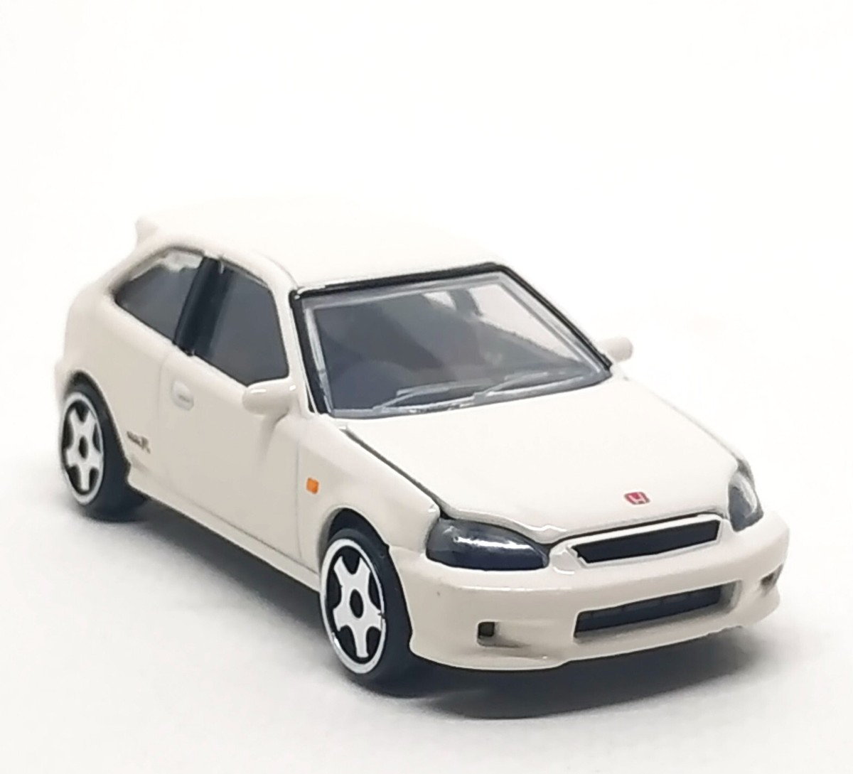 Majorette Honda Civic Type R EK9 White 1:57 (3