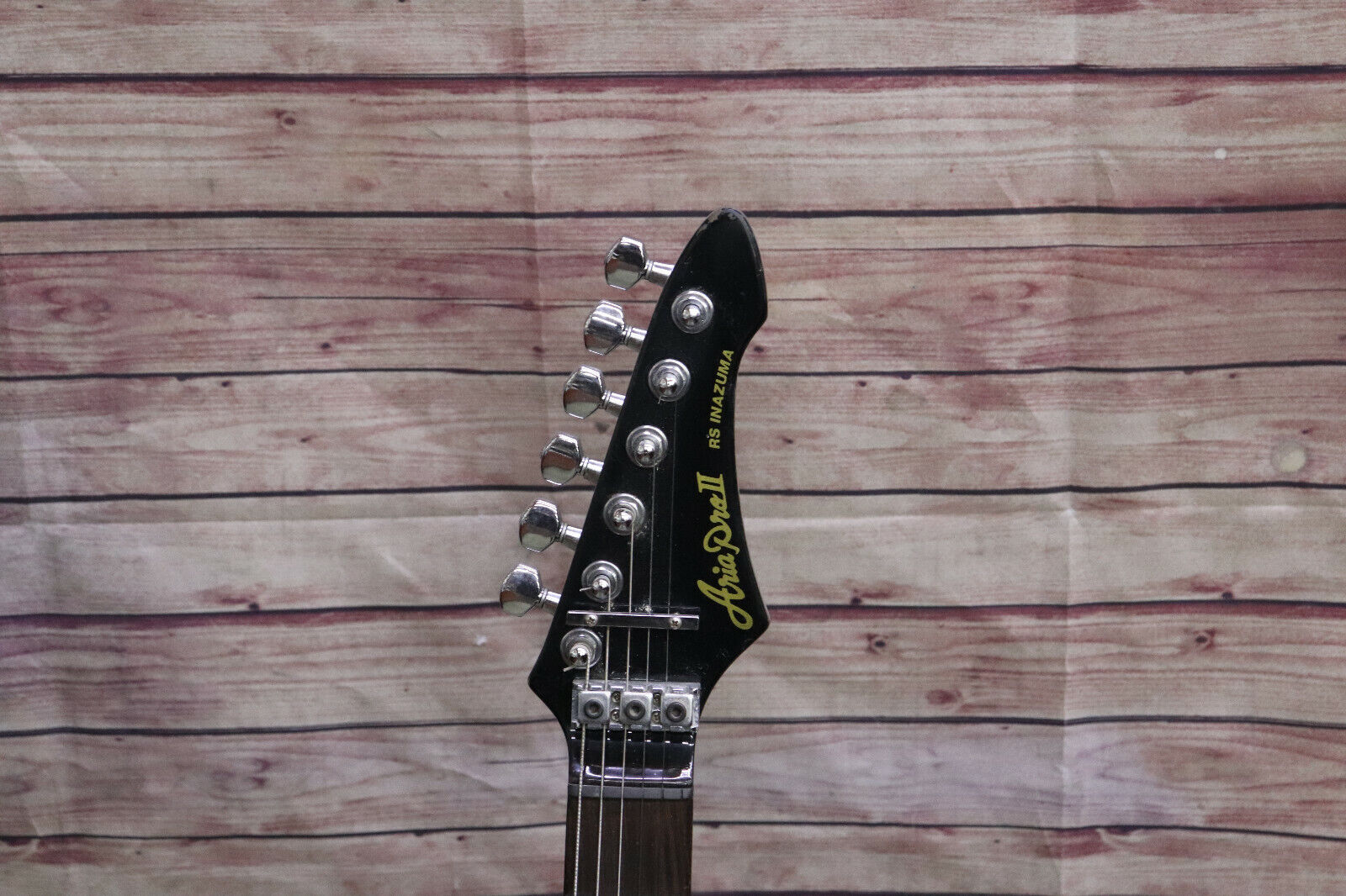 Vitnage Aria Pro II RS INAZUMA-V Electric Guitar Black