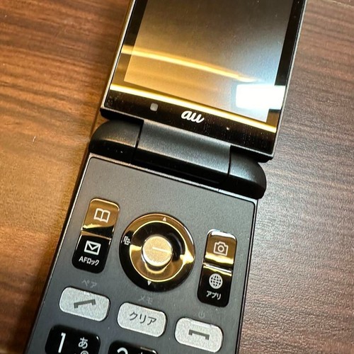 Very good condition GRATINA 4G Gratina KYF31 flip phone From Japan 0333 - Photo 16 sur 18