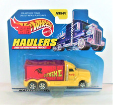 New Hot Wheels Haulers over the Road Trucks Extreme Yellow