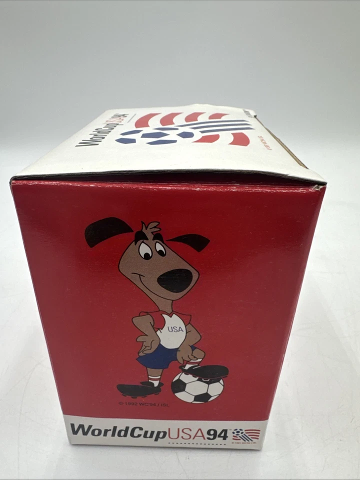 Taza de cerámica Stein Dakin 1994 World Cup 94 EE. UU. haciendo historia del fútbol Foto 2 de 4