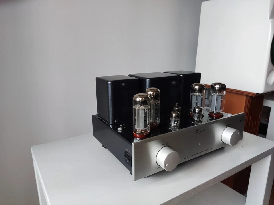Amplificador de válvulas Cayin LA-34 plus - Immagine 4 di 4