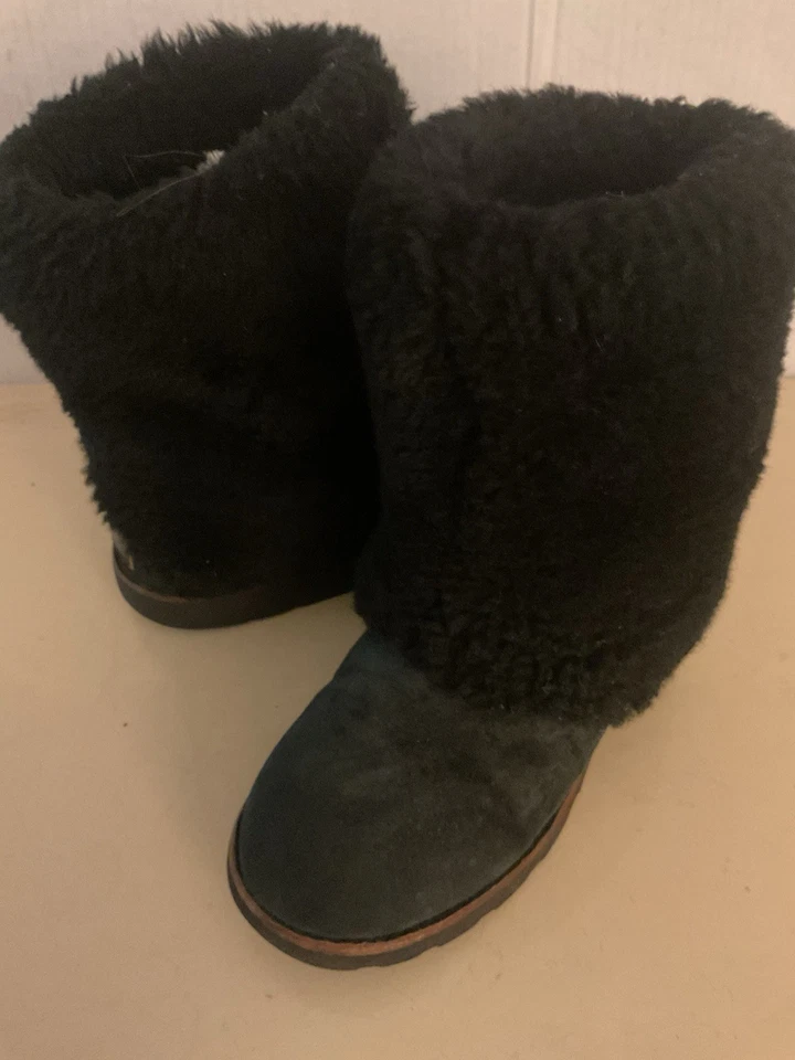 UGG женщин черная замша стриженный мех Maylyn короткие классические ботинки размер 6 евро 36 - Изображение 2 из 4