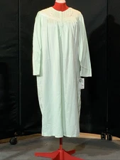 Earth Angels Night Gown  Mid Calf/ankle  Length NWT Size Large