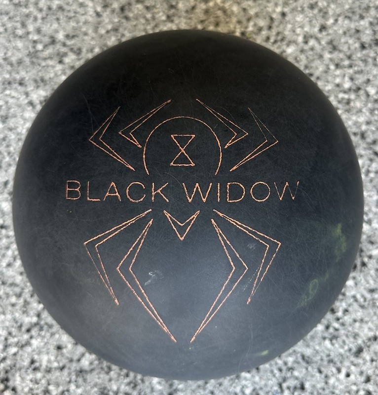 15 Lb Bowling Ball Used Hammer Black Widow Urethane