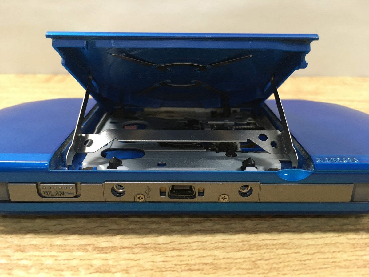 GD7932 Plz Read Item Condi PSP-3000 VIBRANT BLUE SONY PSP