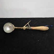 Vintage GILCHRIST'S #31 Wood Handle Brass & Silver Ice Cream Scoop Full Function