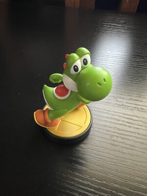 Nintendo  YOSHI amiibo - Super Smash Bros Series - Loose Figure