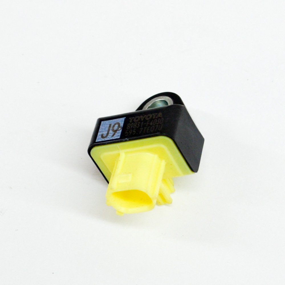 TOYOTA C-HR AX10 1.8 Hybrid Left Side Crash Impact Sensor