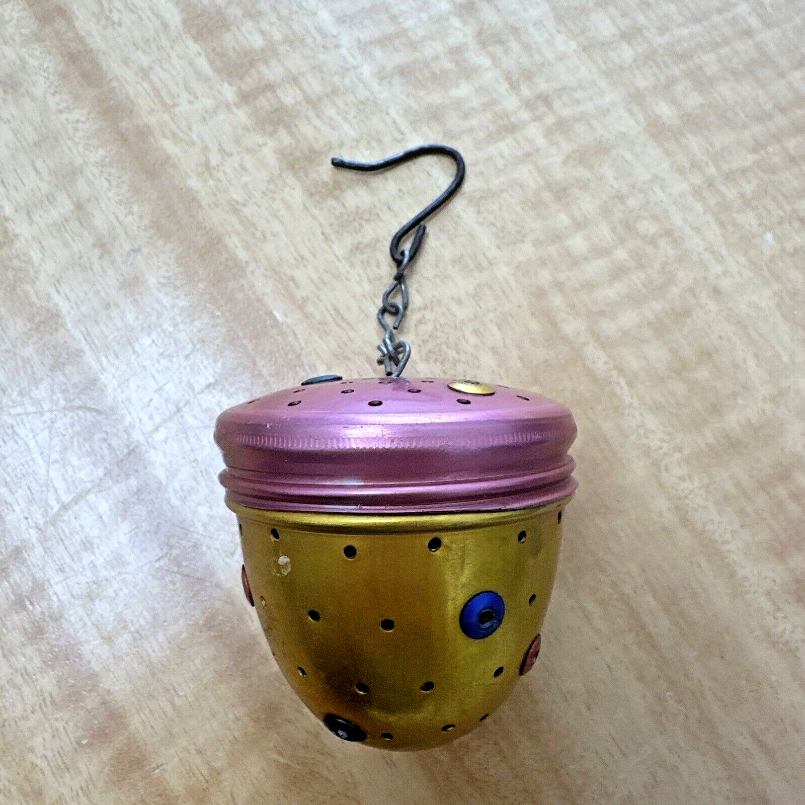 Loose Leaf Tea Infuser Metal Strainer Vintage Kitchen Gadget