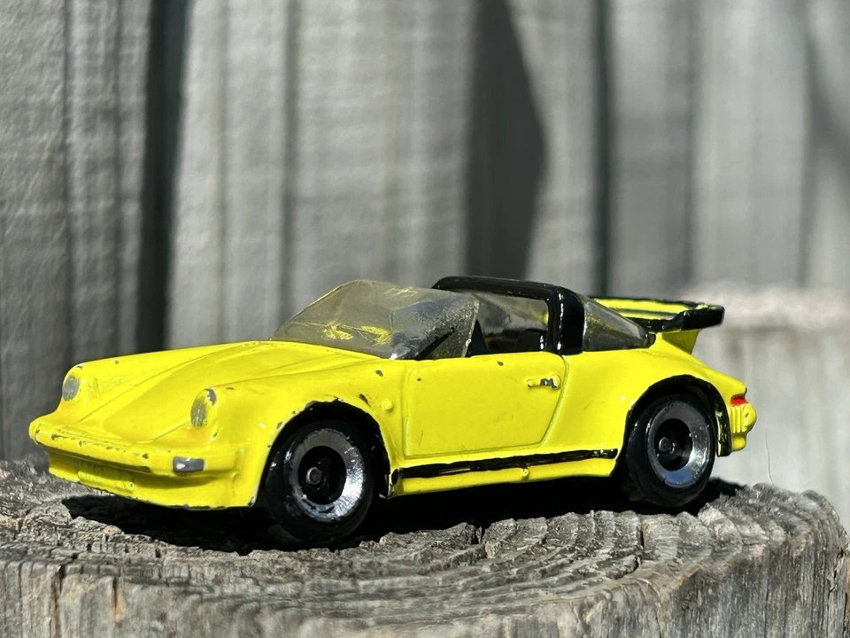 Hot Wheels Porsche 911 Custom - Image 2 of 4