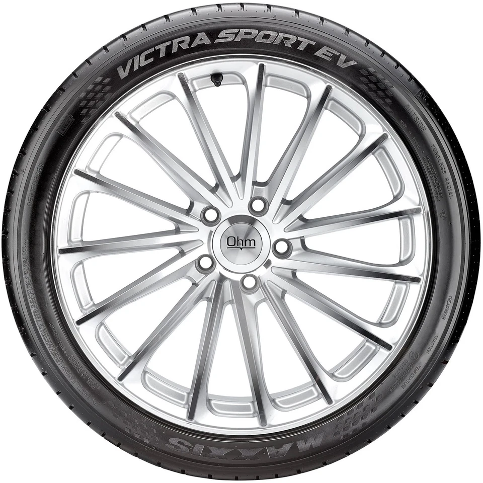 Tire Maxxis Victra Sport EV 255/50R19 107V XL Performance - Image 3 of 3