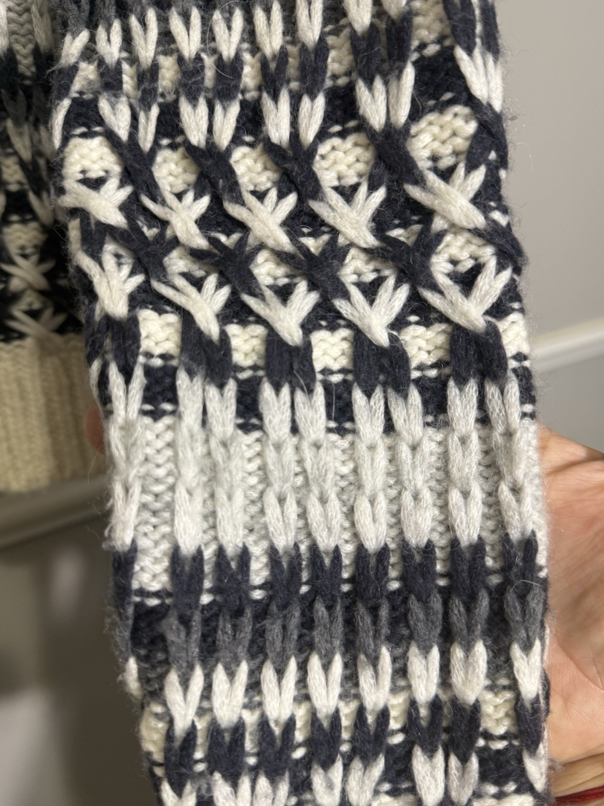 LOFT  Patterned Pullover Sweater - Size M - image 2