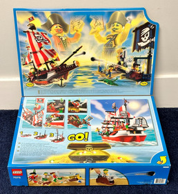 Vintage Lego Captain Redbeard's Pirate Ship 7075 & Pirate Dock 703 Set Lot Of 2